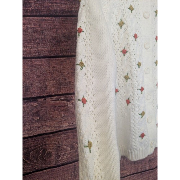 Vintage Bara Granny Core Cream Sweater Cardigan with 3D roses Size 36 XS?? - Picture 4 of 7
